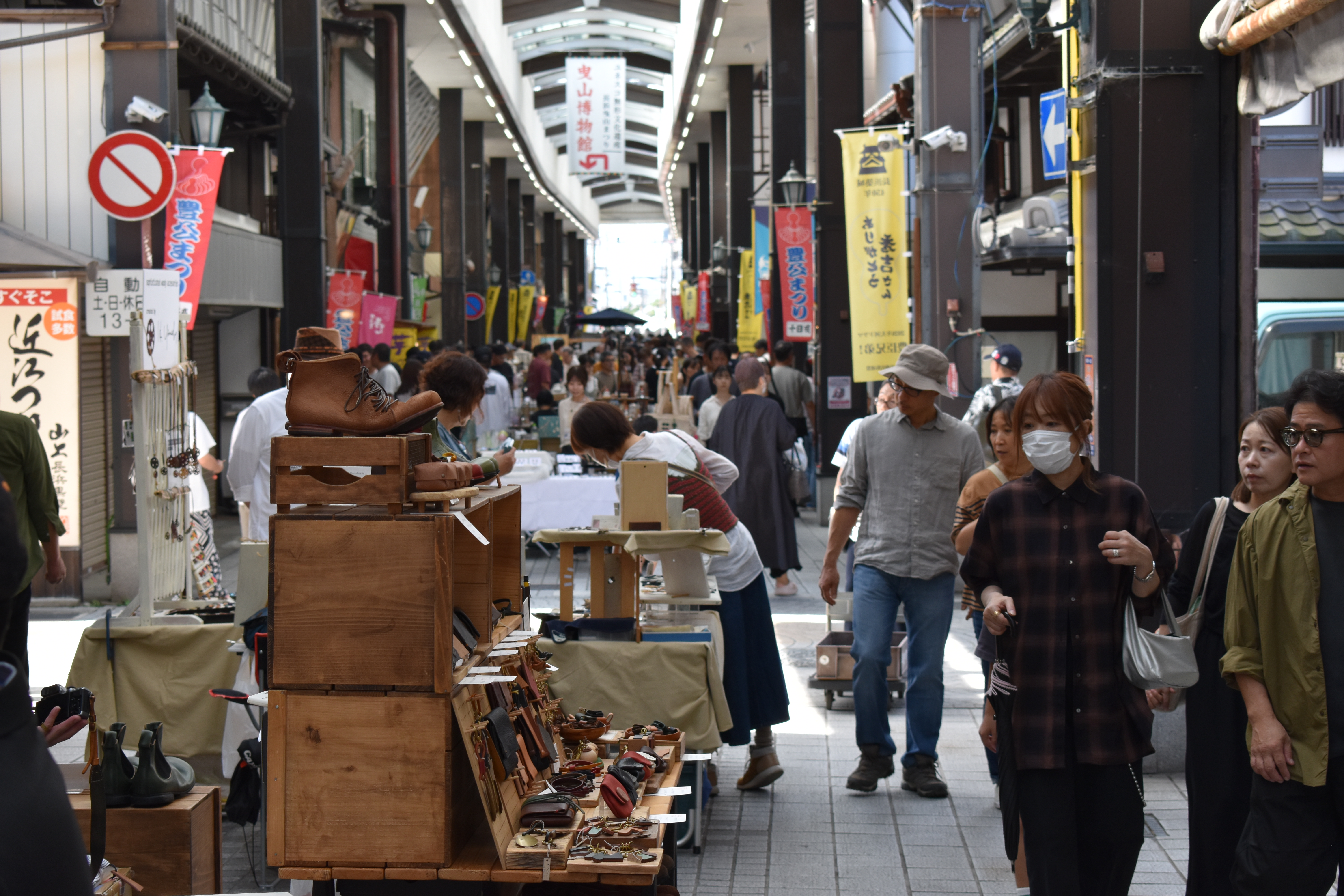Abeille’s アーティスト合同展 「Gateway vol.2 -世界へ羽ばたくアーティストたちの入口-」写真1