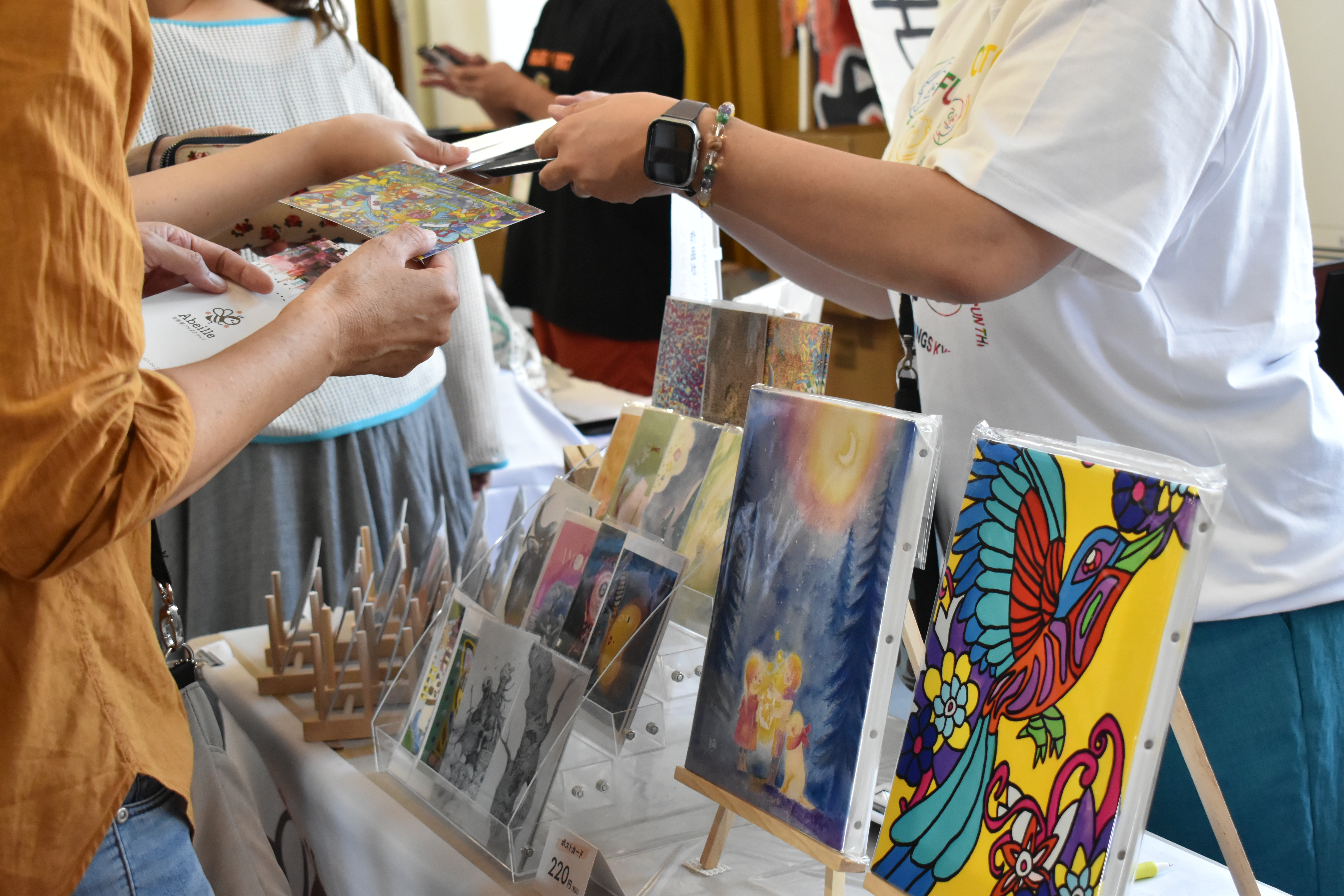 Abeille’s アーティスト合同展 「Gateway vol.2 -世界へ羽ばたくアーティストたちの入口-」写真1